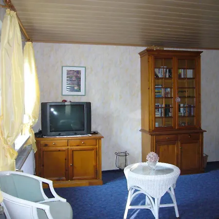 Kwatera prywatna Haus Am Wald *