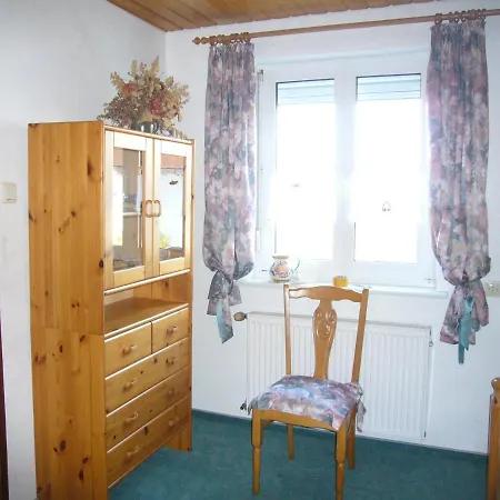 Haus Am Wald Kwatera prywatna *